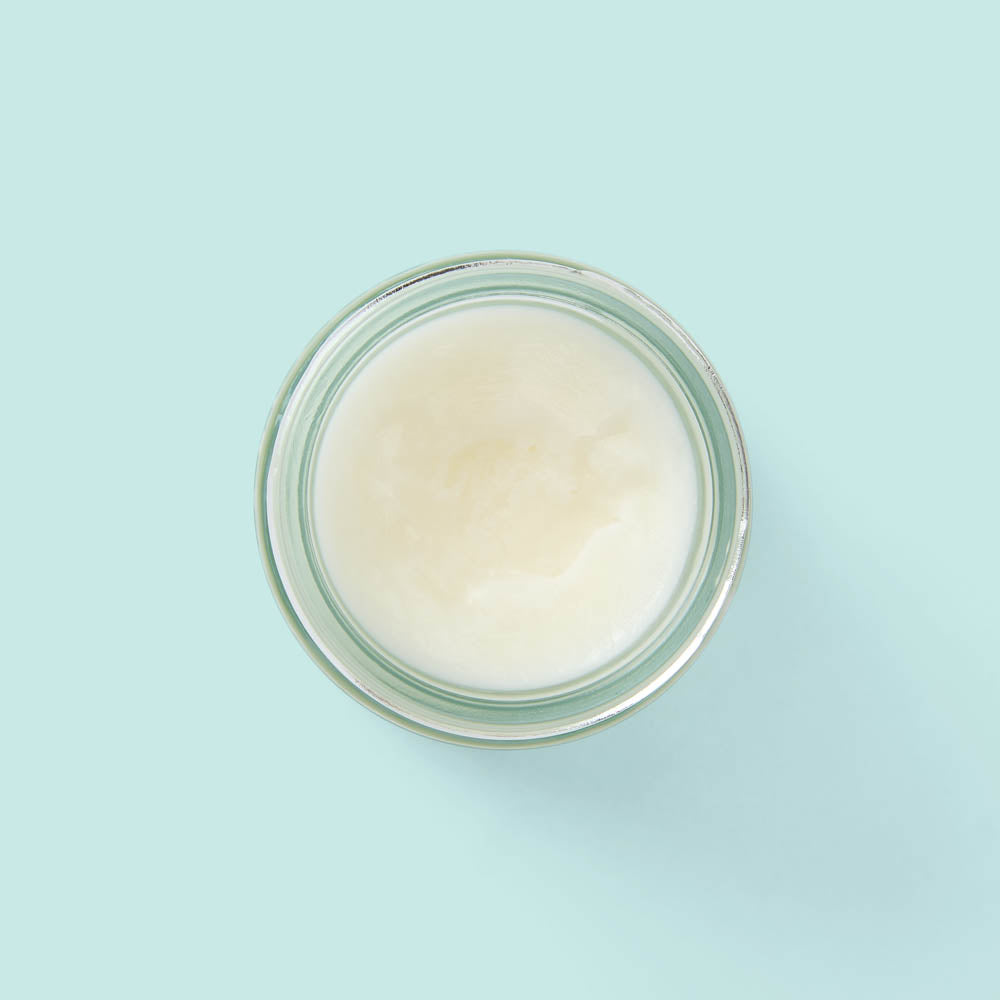 Eco Natural Oil Pulling Mouthwash with organic coconut and sesame oil, plastic-free and zero-waste alternative for oral hygiene
